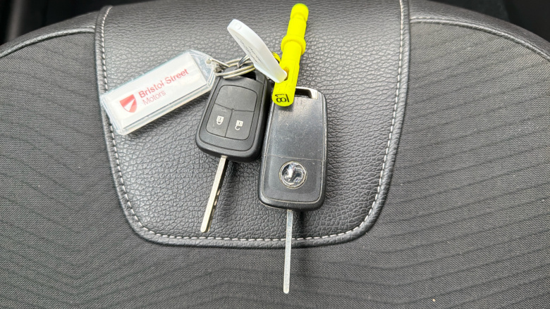 Vauxhall Adam 1.2i Energised 3dr Petrol Hatchback